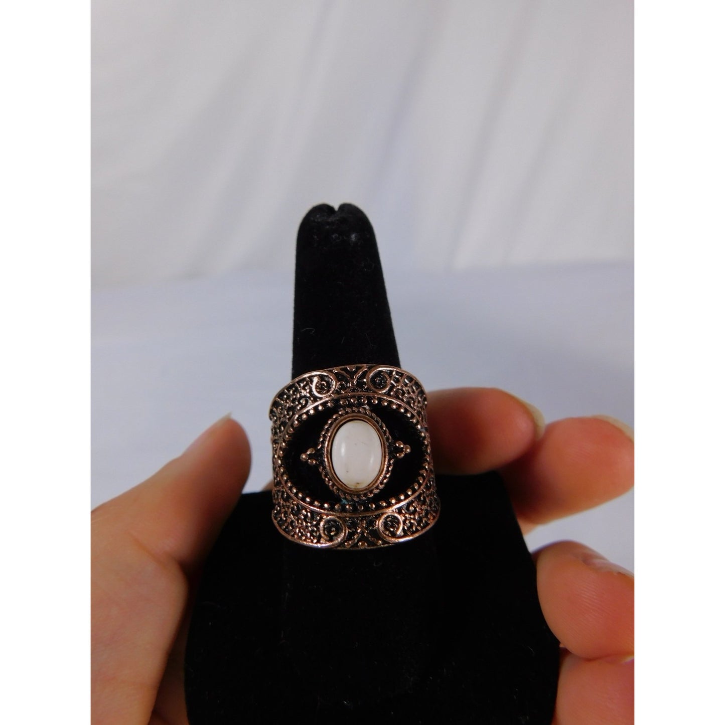 Vintage Copper Tone Filigree Stretch Ring Statement Oval White Stone Costume Jew