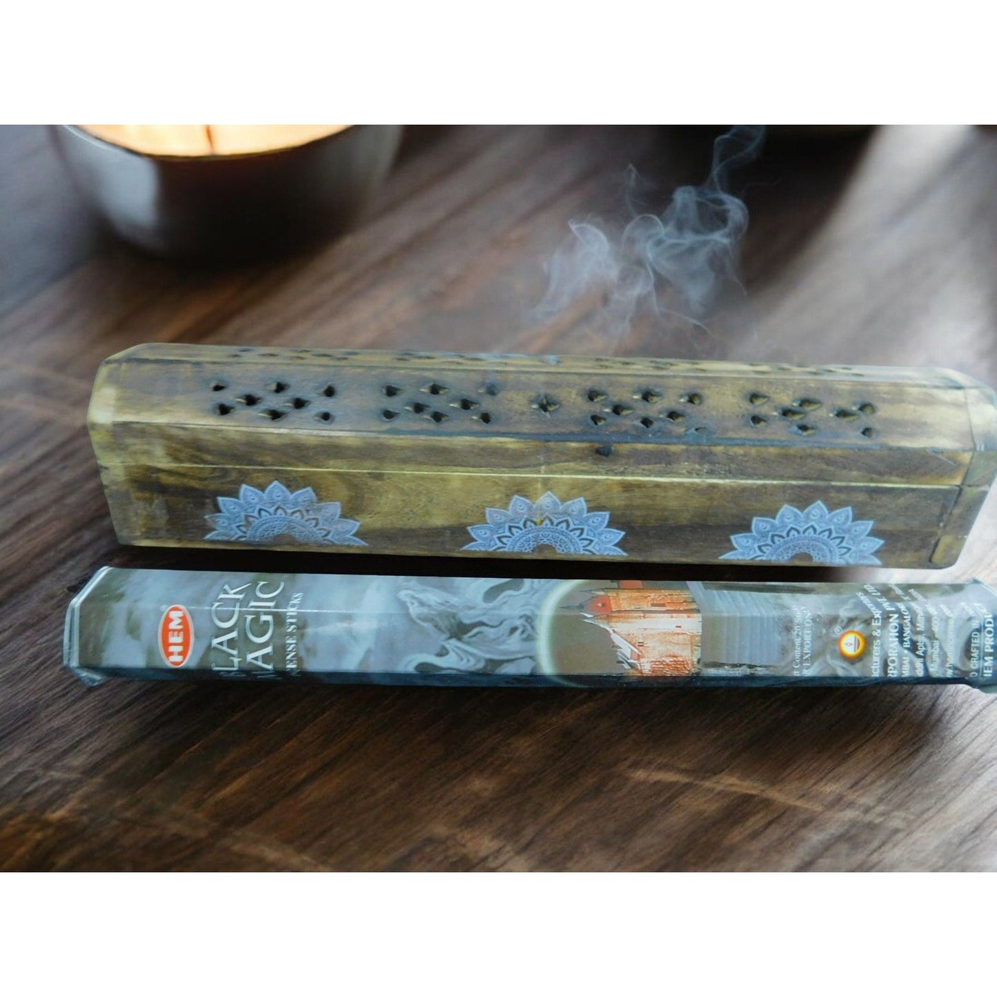 Bâtonnets d'encens Hem Black Magic 20 unités Parfum mystique pour la relaxation, la méditation et les pratiques spirituelles