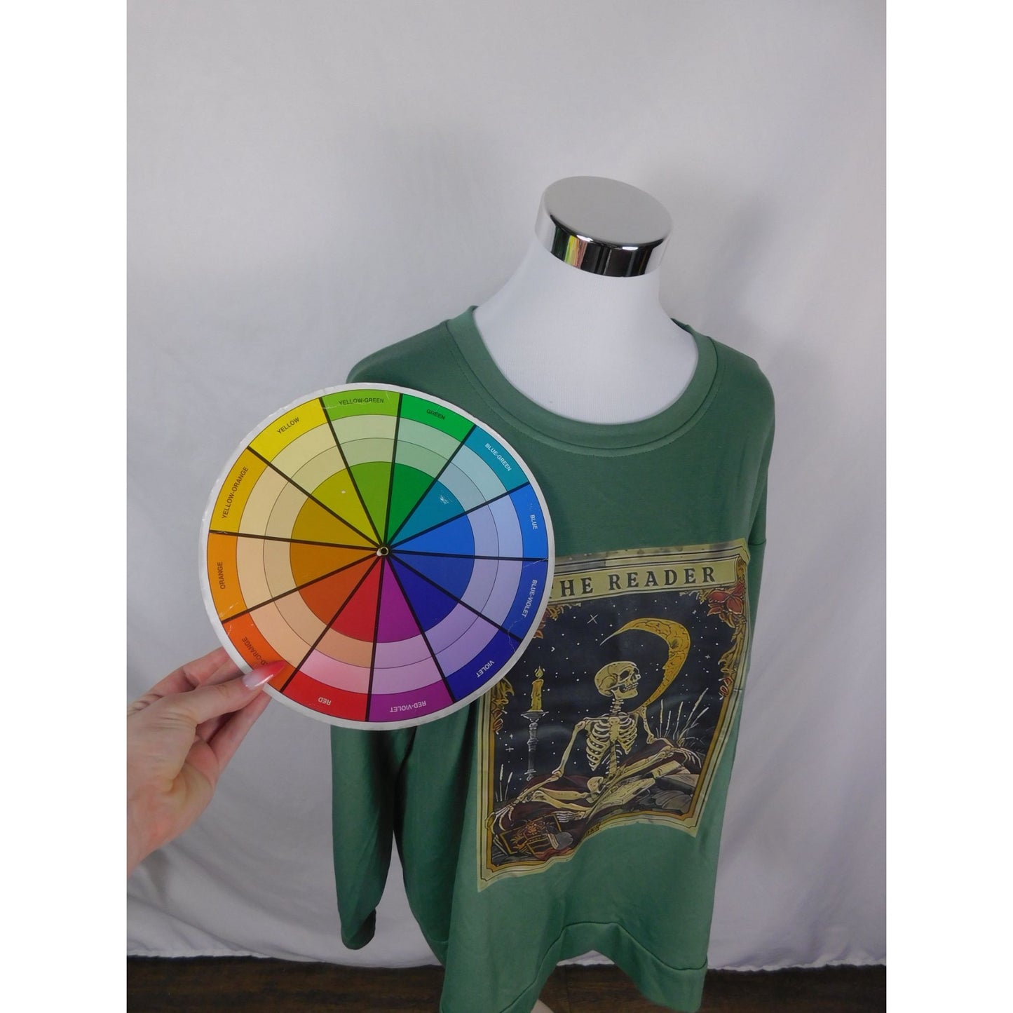 The Reader Skeleton Tarot Graphic Sweatshirt XL Witchcore New
