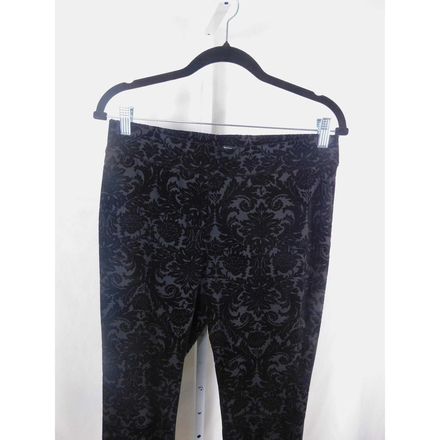 Roz & Ali Pants Womens Medium Black Flocked Velvet Damask Gothic Witchy