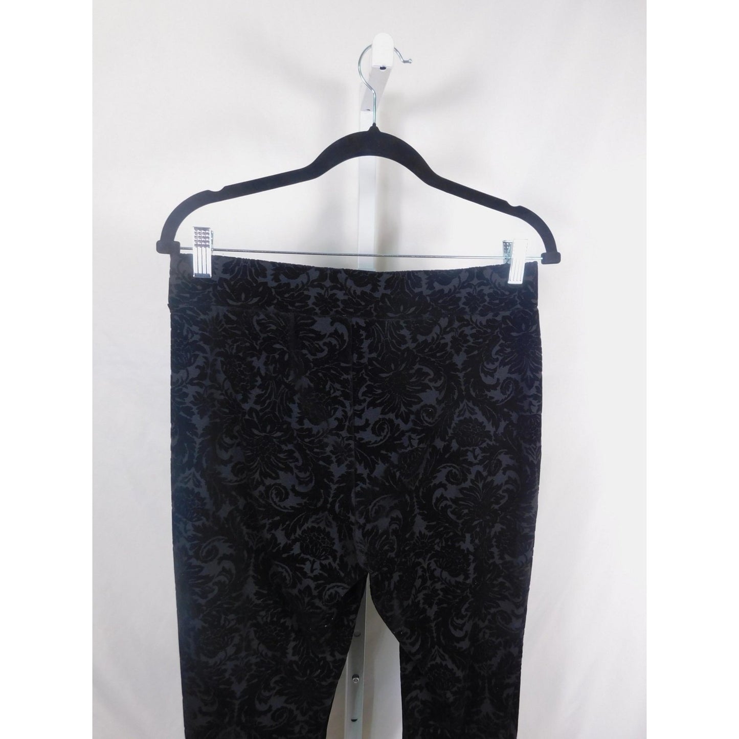 Roz & Ali Pants Womens Medium Black Flocked Velvet Damask Gothic Witchy
