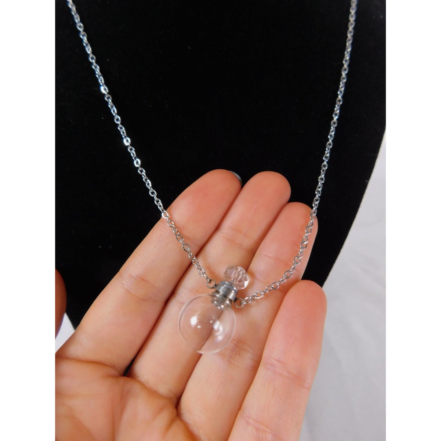 Glass Vial Necklace Silver Pendant Aromatherapy Locket Chain Gift Perfume Bottle