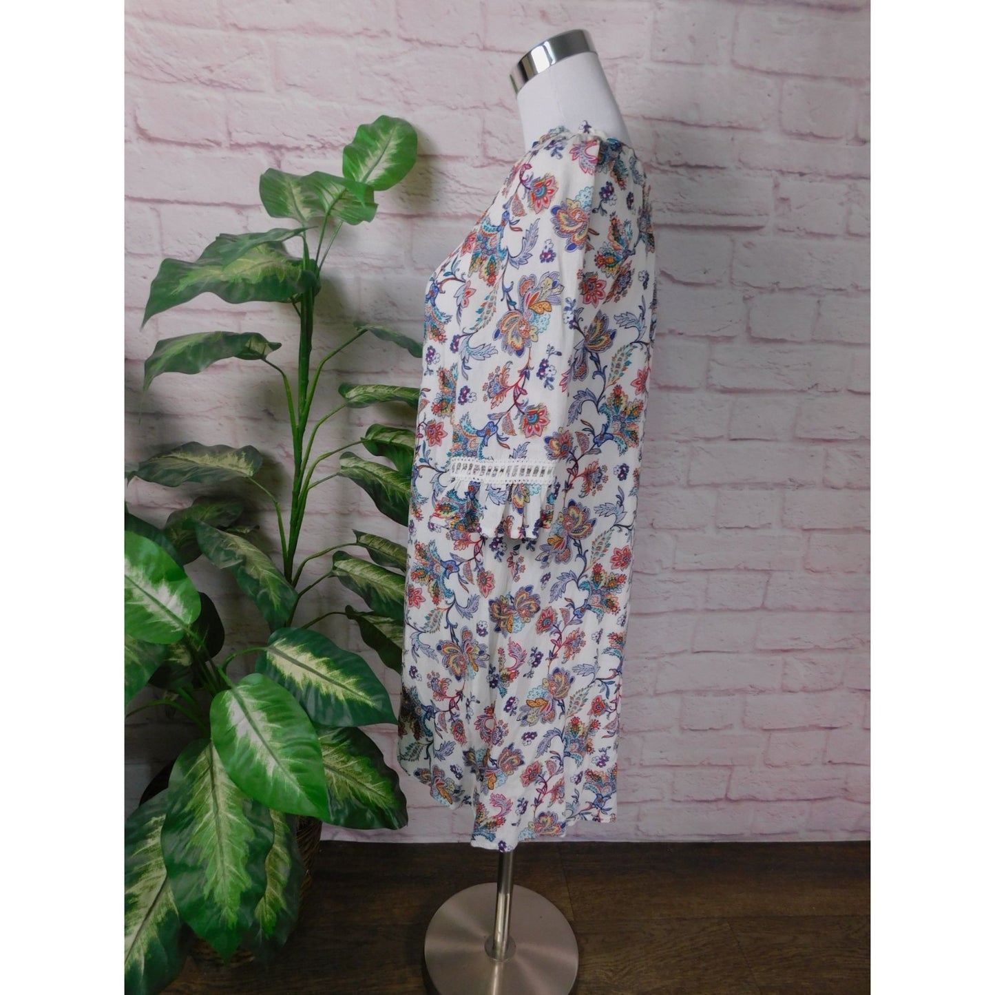 Robe droite Naif Petite taille M à fleurs, épaules dénudées, manches 3/4, style paysan, doublée, style bohème