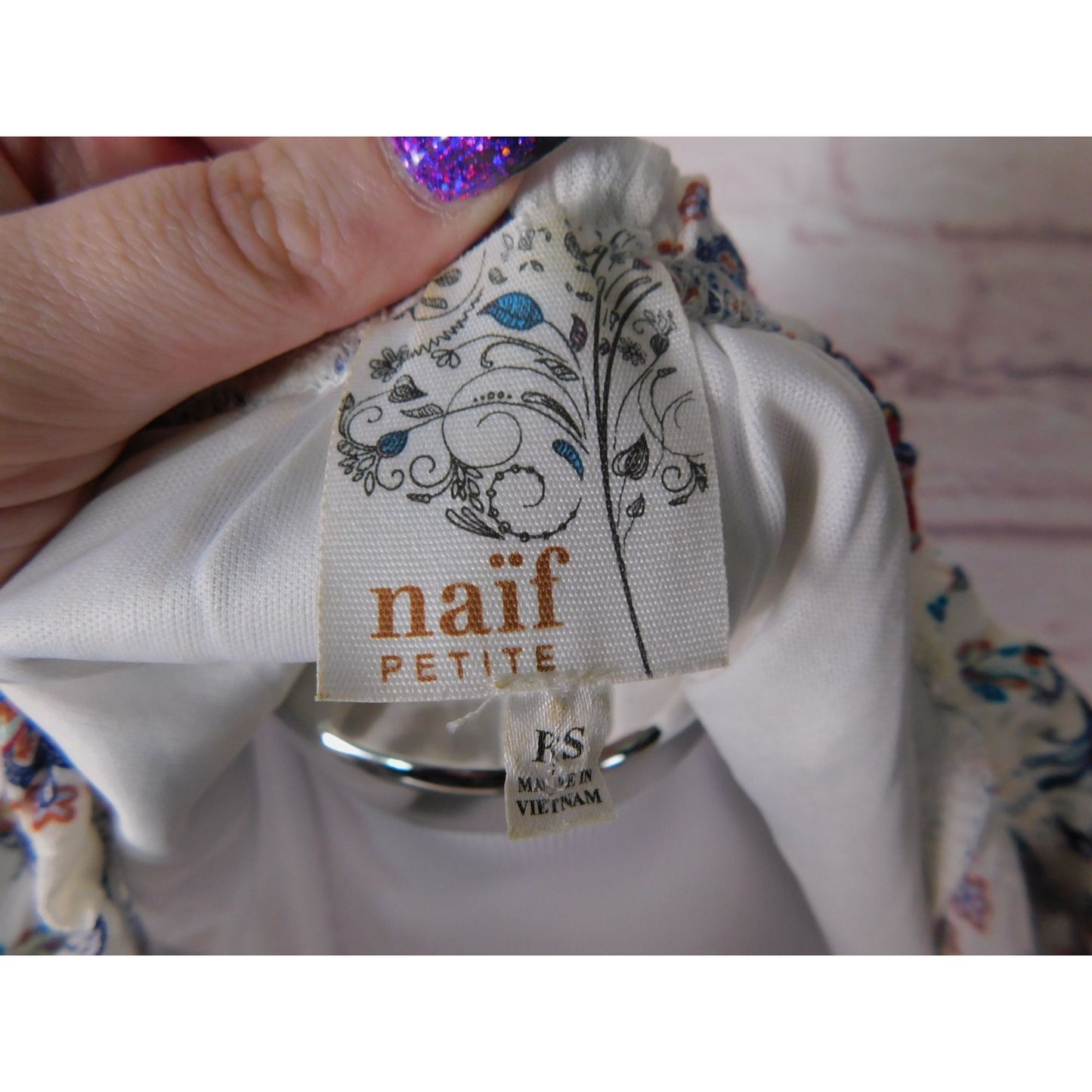 Robe droite Naif Petite taille M à fleurs, épaules dénudées, manches 3/4, style paysan, doublée, style bohème