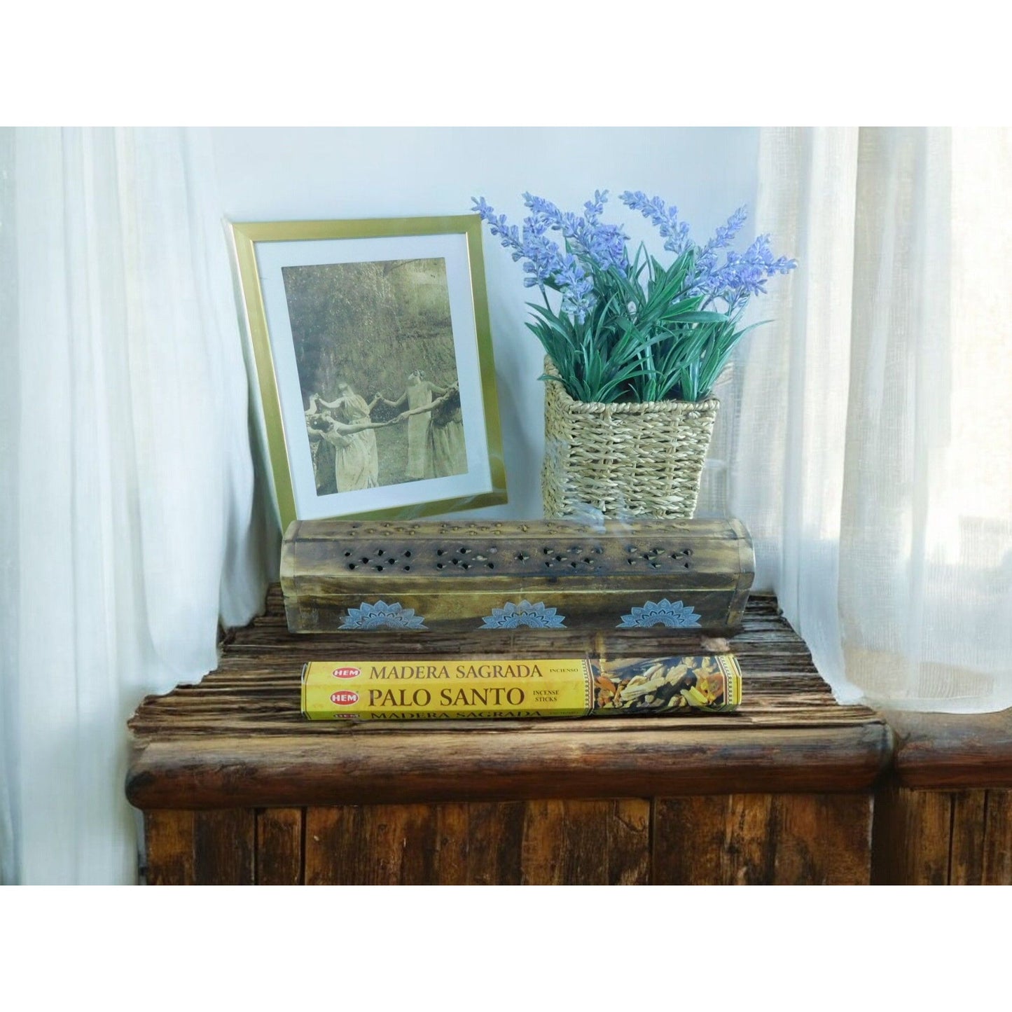 HEM Palo Santo Madera Sagrada 20 Incense Sticks Relaxation Meditation & Spiritual Practices