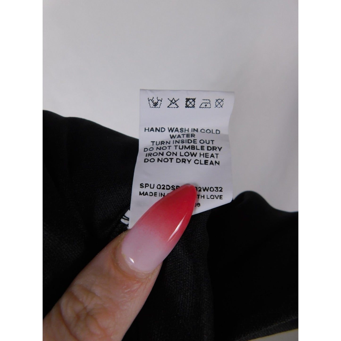 BloomChic Black Gold Sequin Mesh Dress 26 - V-Neck Plus - Excellent