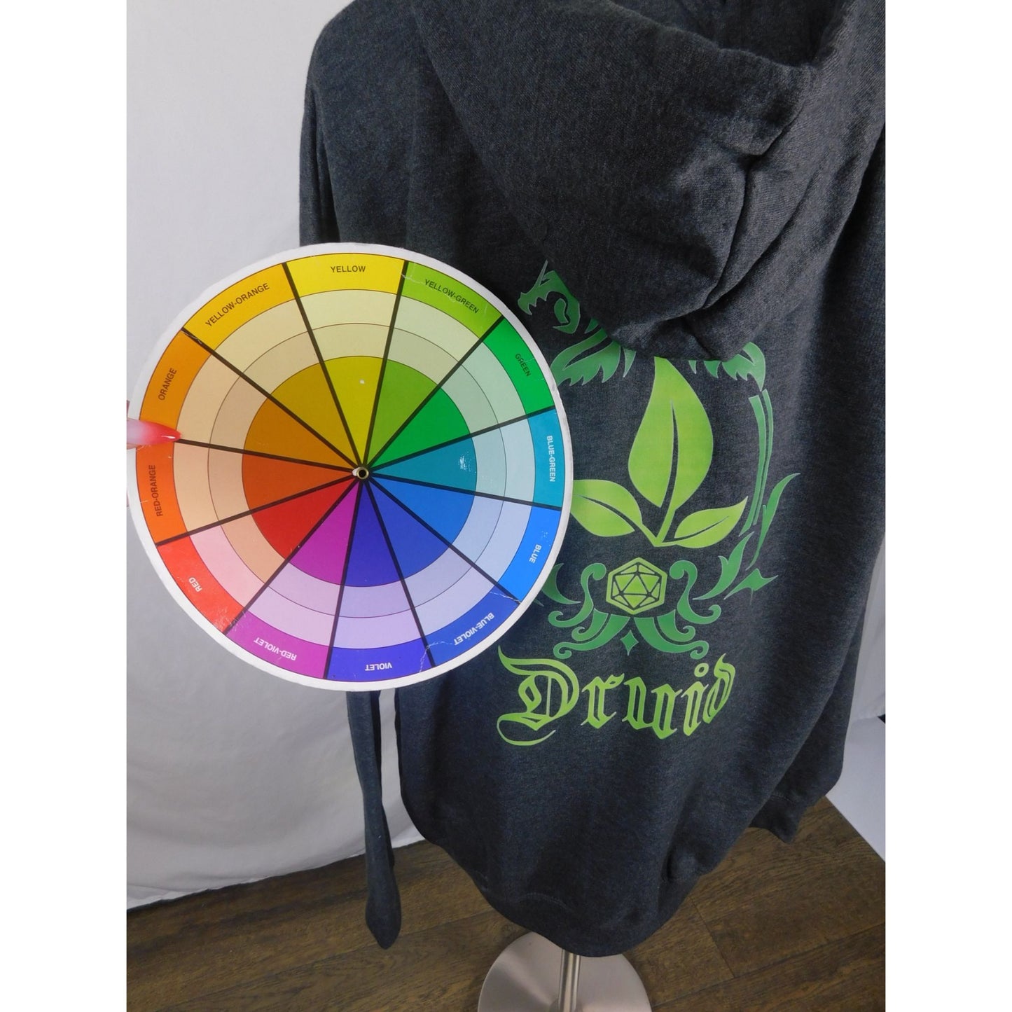 Druid Hoodie XL Green Crest Graphic Forest Witchcore New