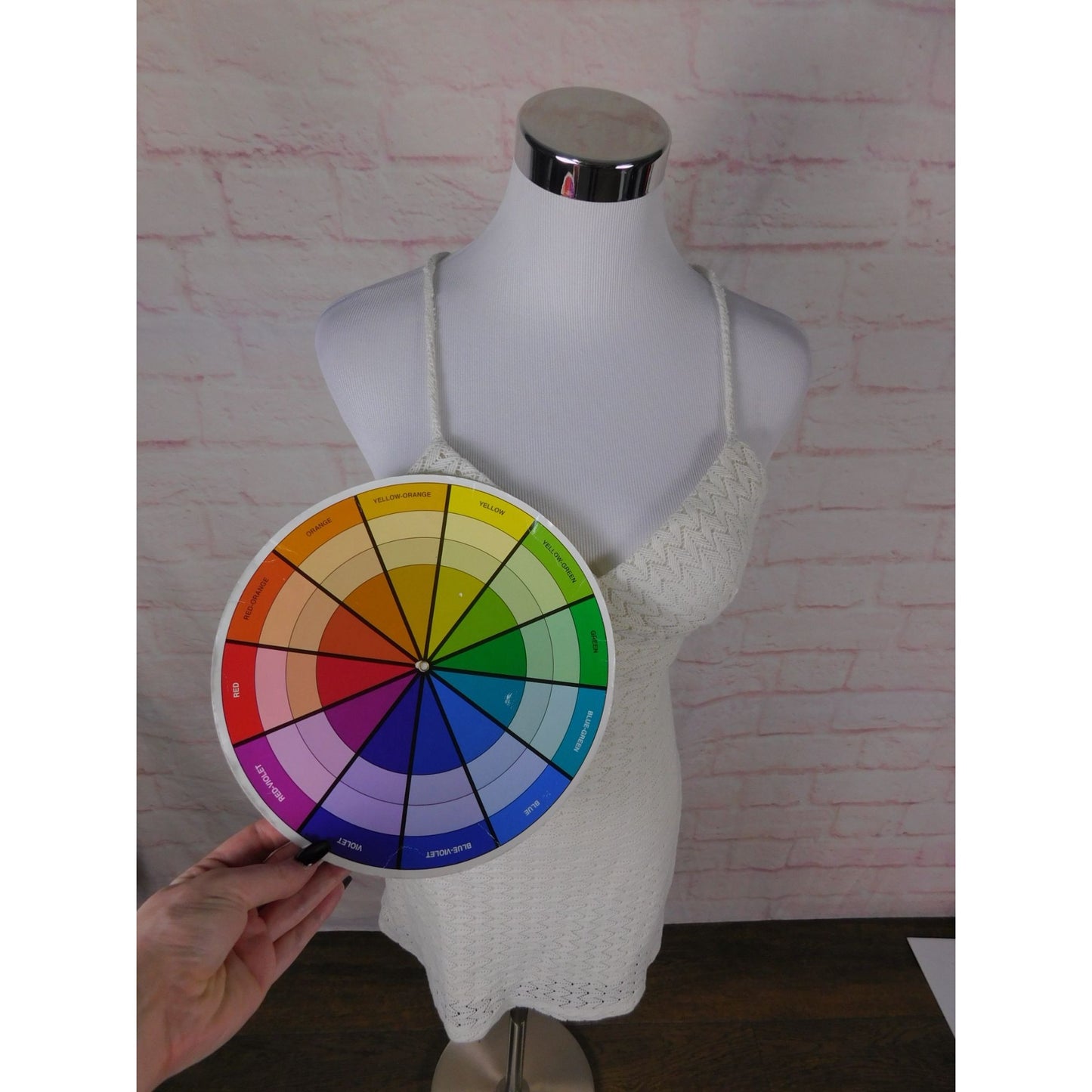 Forever 21 White Crochet Lace Mini S - Adjustable Straps - Excellent