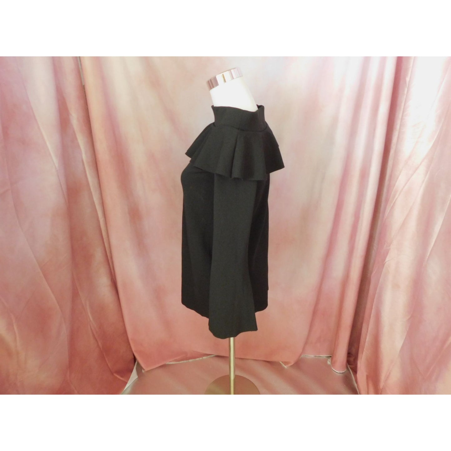 Robe ZARA Basic Collection Femme XS Noir Épaules Dénudées Volants NWT