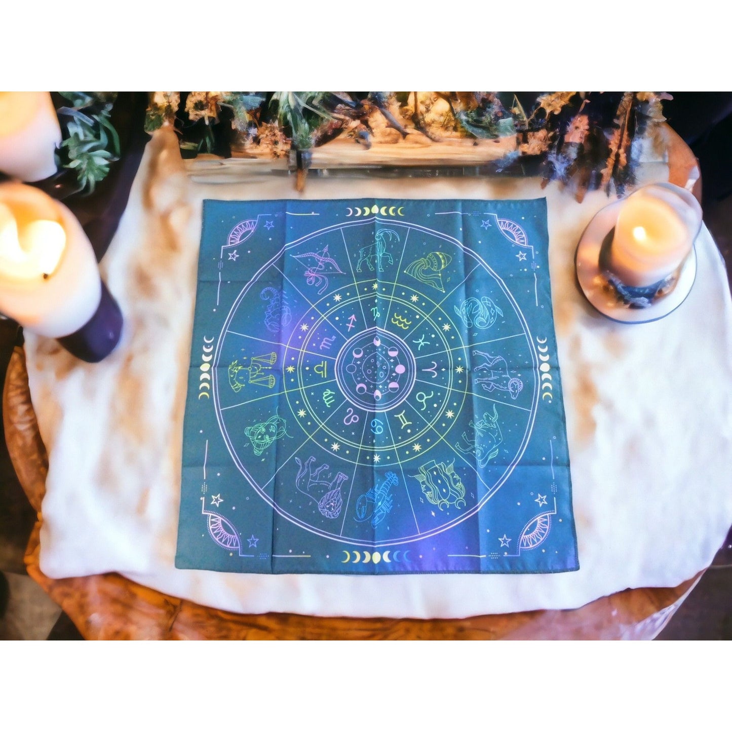 Nappe d'autel avec constellations et phases de lune célestes pour la divination du tarot