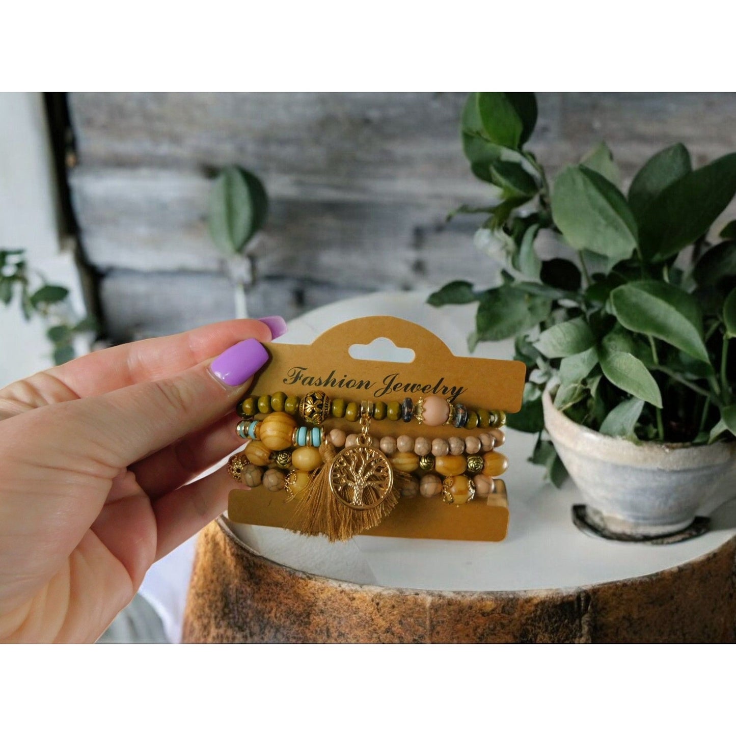 Bracelet de perles multicouches bohème avec pompon et breloque arbre de vie pour femme