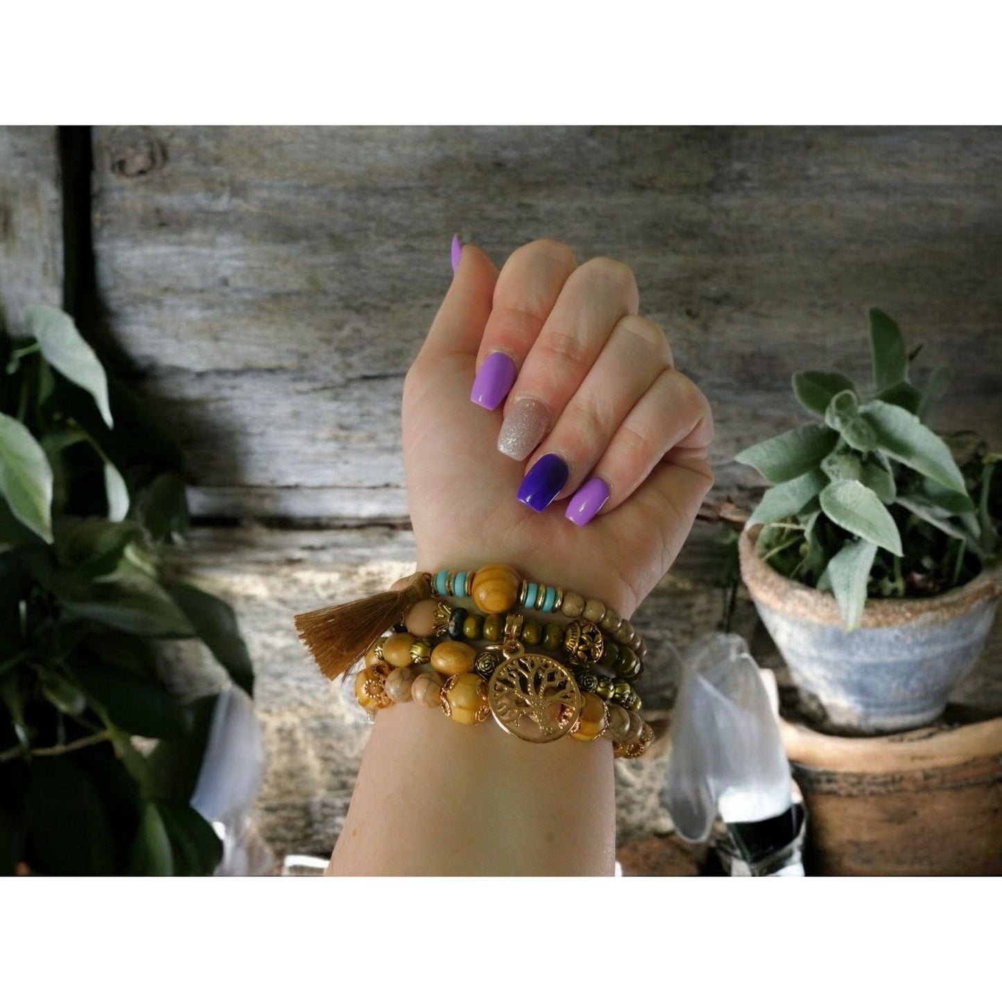Bracelet de perles multicouches bohème avec pompon et breloque arbre de vie pour femme