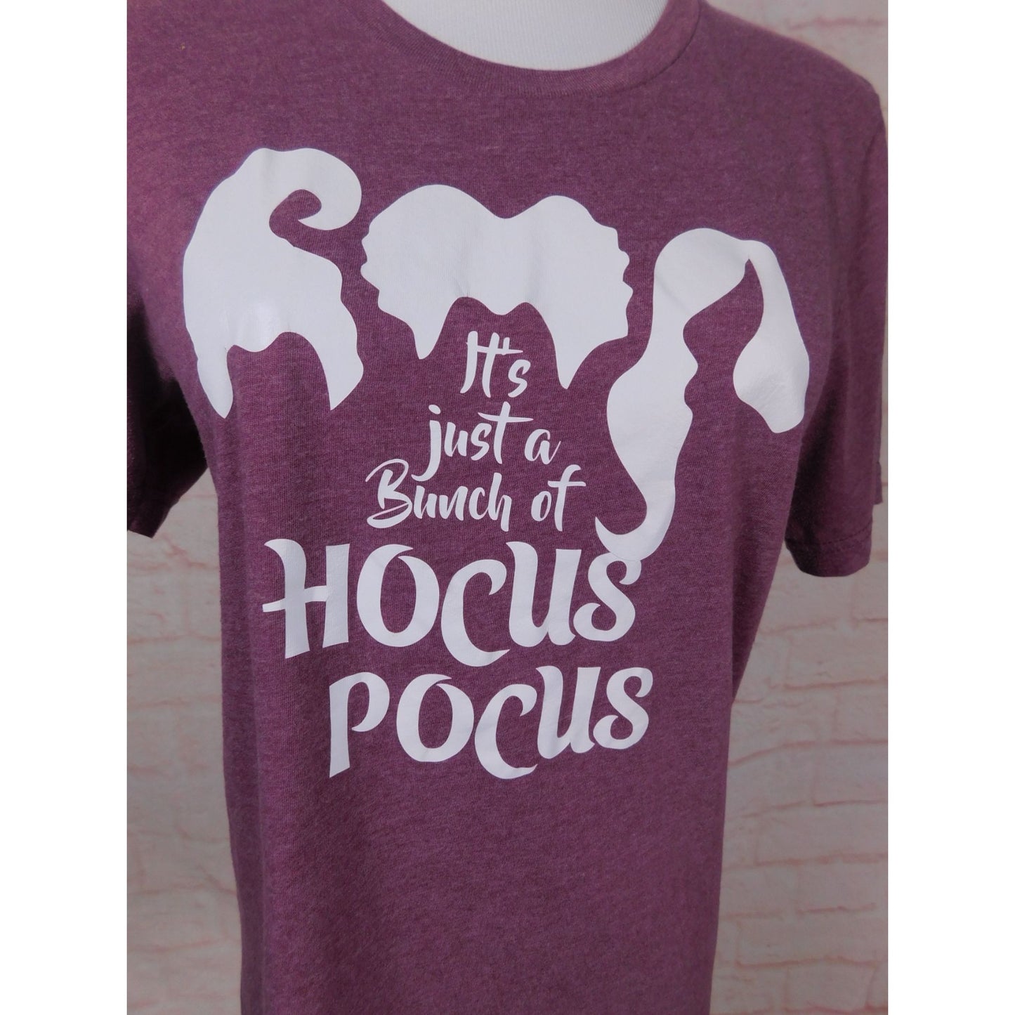 Bella + Canvas Hocus Pocus Tee Sz S Purple Witch Halloween Shirt