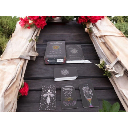 The Sacred Web Tarot by Jannie Bui Brown, Complete Deck and Guidebook NEW