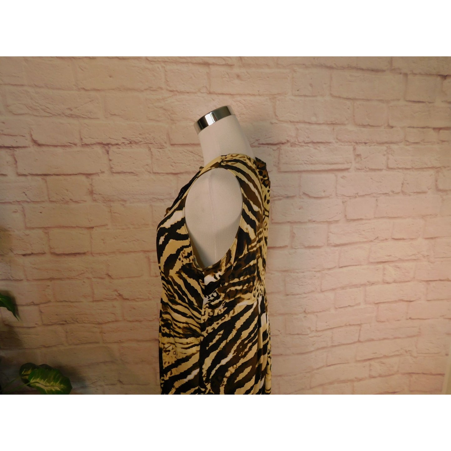 Animal Print Maxi Dress With Beaded Necklace By Lennie For Nina Leonard Size L