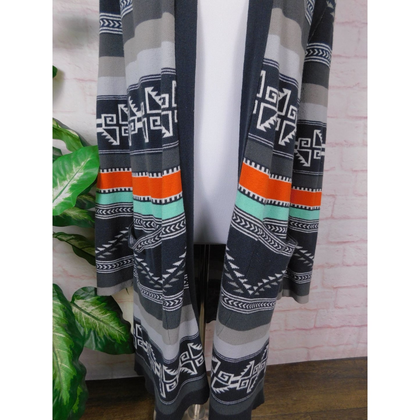 Billabong Knit Cardigan Boho Aztec Southwestern Open Front M