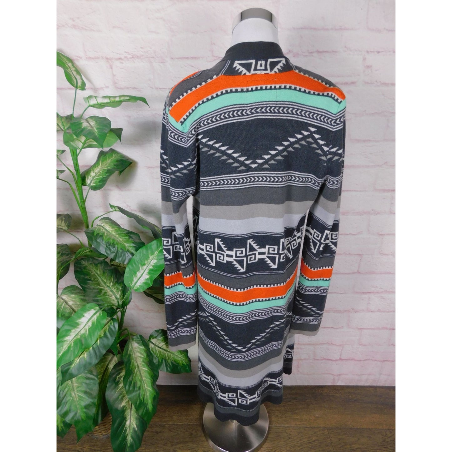 Billabong Knit Cardigan Boho Aztec Southwestern Open Front M