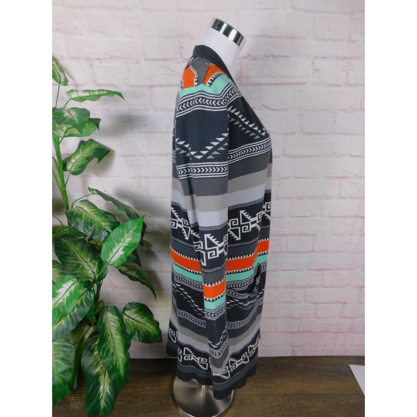 Billabong Knit Cardigan Boho Aztec Southwestern Open Front M