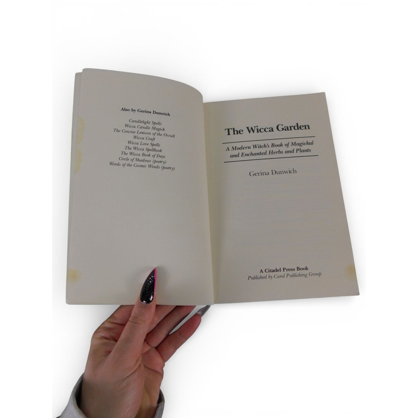 The Wicca Garden Gerina Dunwich Vintage Paperback Witchcraft Herbs