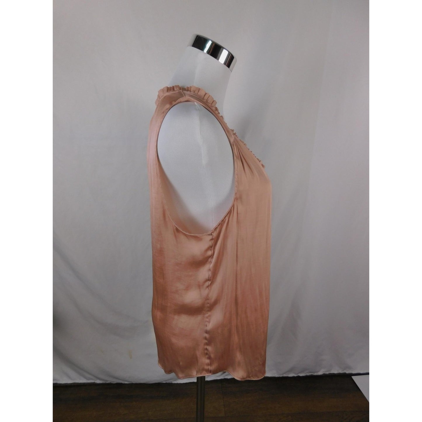 Banana Republic Blush Satin Blouse M V-Neck Ruffle