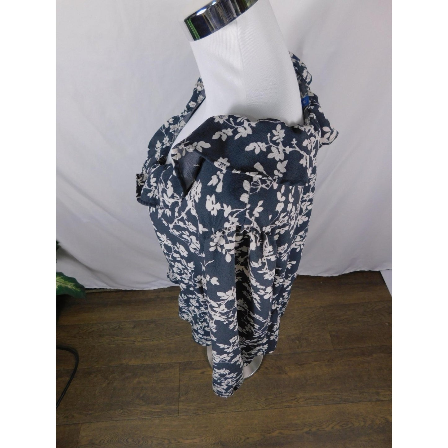 Old Navy Floral Peplum Blouse 2XL - Ruffle V-Neck - Excellent - Witchcore Earth