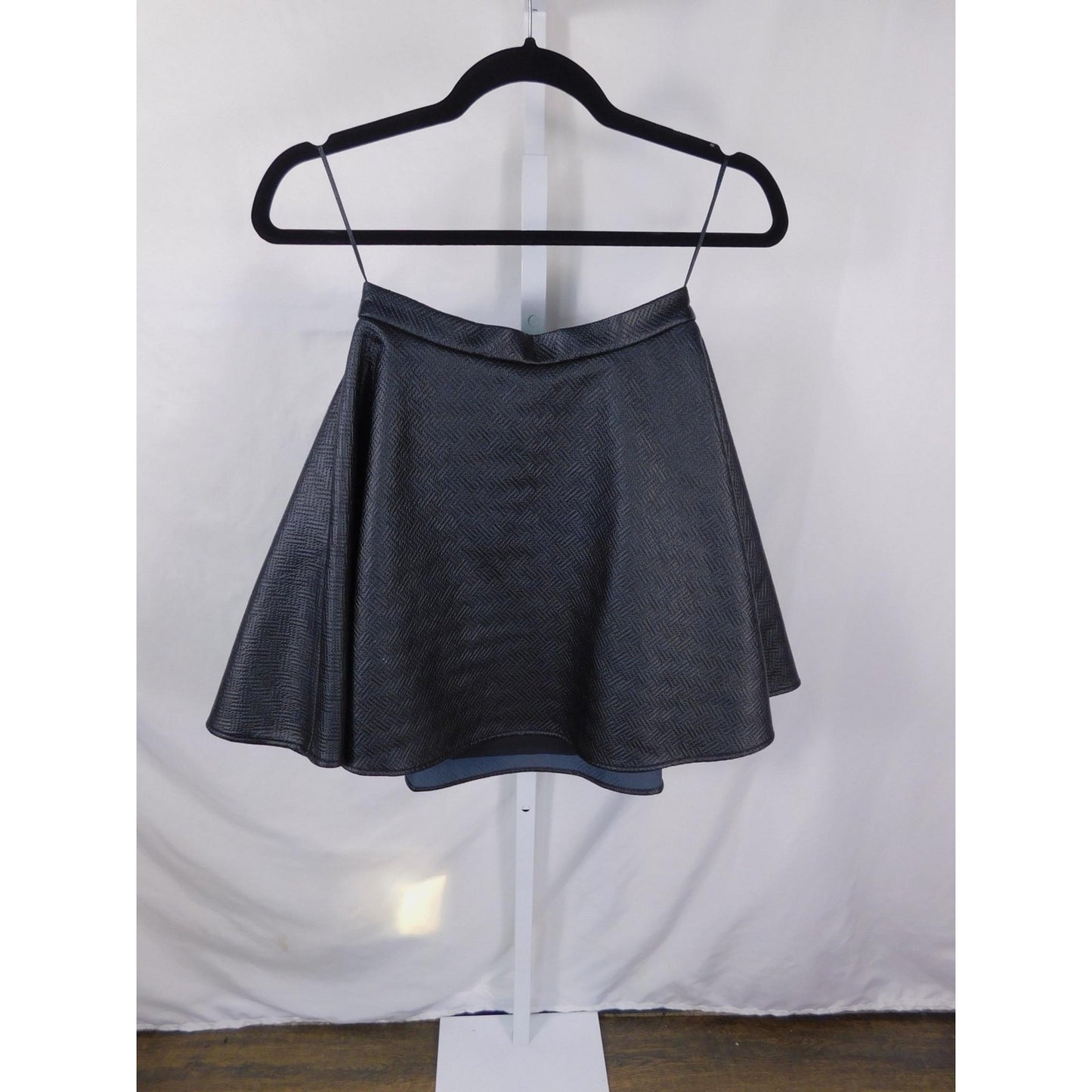 Cameo the Label Bloom Skirt S - Black Textured A-Line Mini - NWT