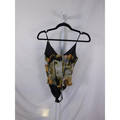 PrettyLittleThing Mesh Renaissance Bodysuit 8 - Sheer Print Snap - Excellent