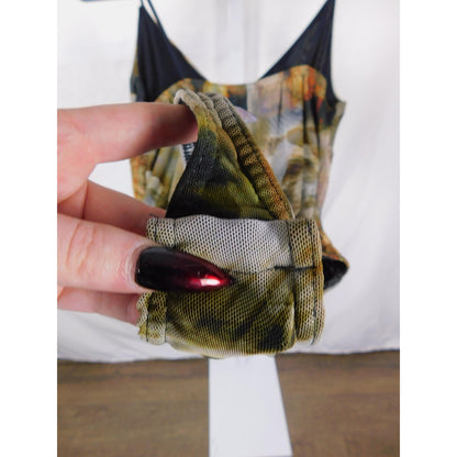 PrettyLittleThing Mesh Renaissance Bodysuit 8 - Sheer Print Snap - Excellent