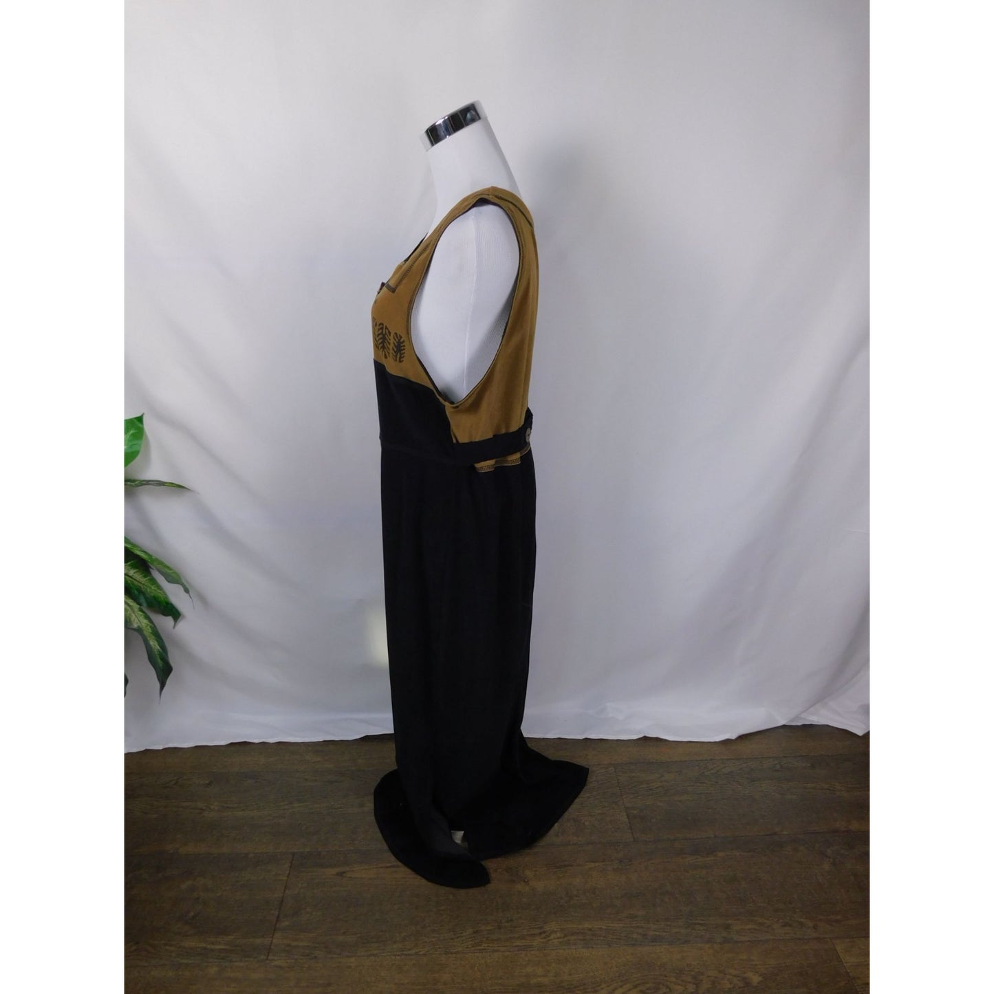 Vtg Nina Piccalino Patchwork Maxi M - Black Camel Leaf - Excellent