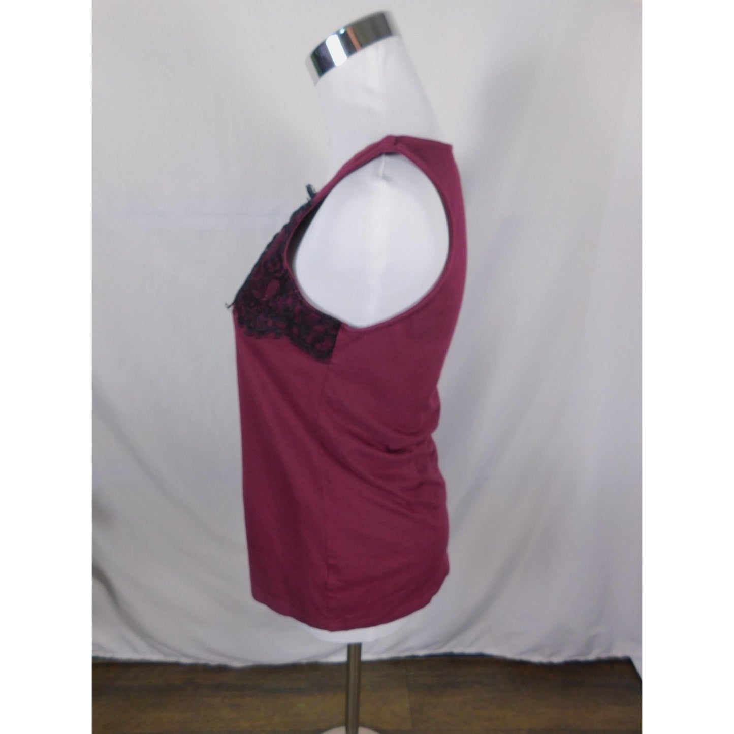 J Jill Tank Top Womens XS Burgundy Lace Trim Camisole Sleeveless Witchy Gothic