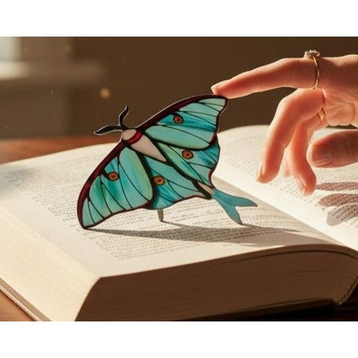 Luna Moth Acrylic Light Catcher 5.9" Nature-Inspired Home Decor Green & Blue Stained Glass Effect