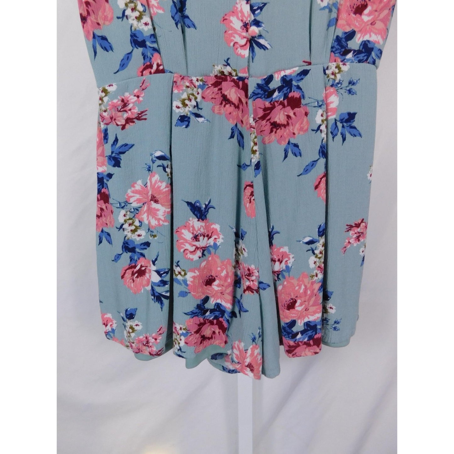 Three Pink Hearts Sage Floral Romper S - V-Neck - Excellent - Witchcore Earth