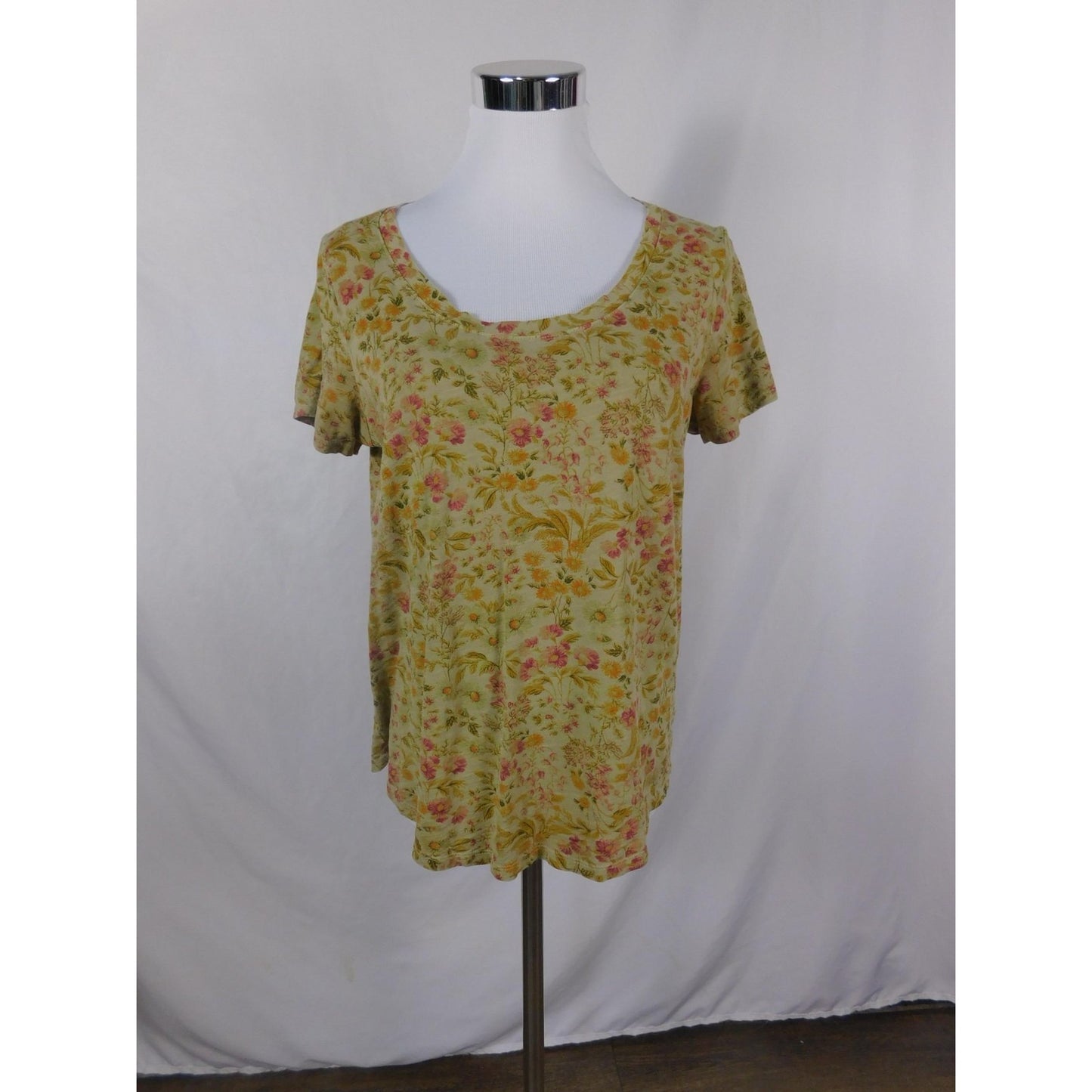 Old Navy Green Floral Scoop Neck Everywear Tee Boho Witch M
