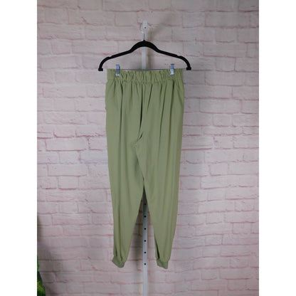 Lululemon Keep Moving Pant Size 8 High-Rise Sage Green with Pockets