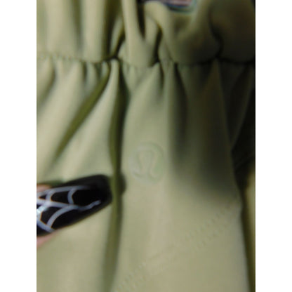 Lululemon Keep Moving Pant Size 8 High-Rise Sage Green with Pockets