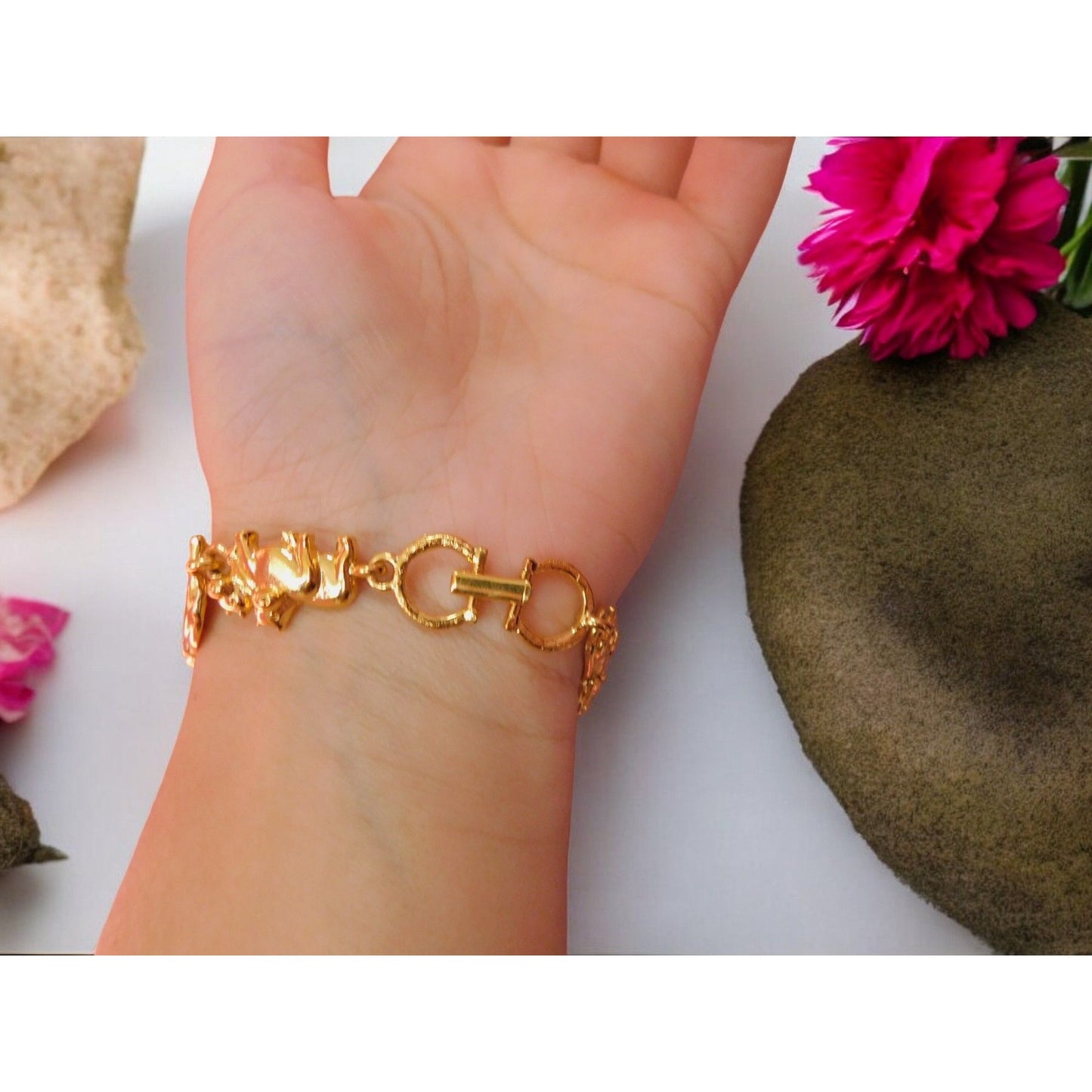 Noah's Ark Themed Gold Toned Metal Bracelet Christian Religious