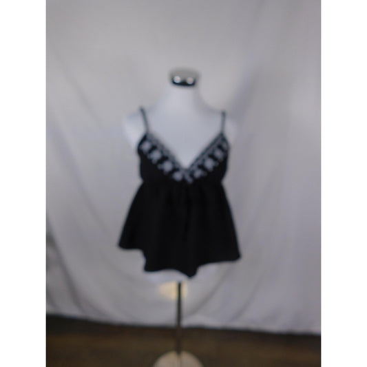 Black Embroidered Floral Cami Top M - Peplum Boho - Excellent