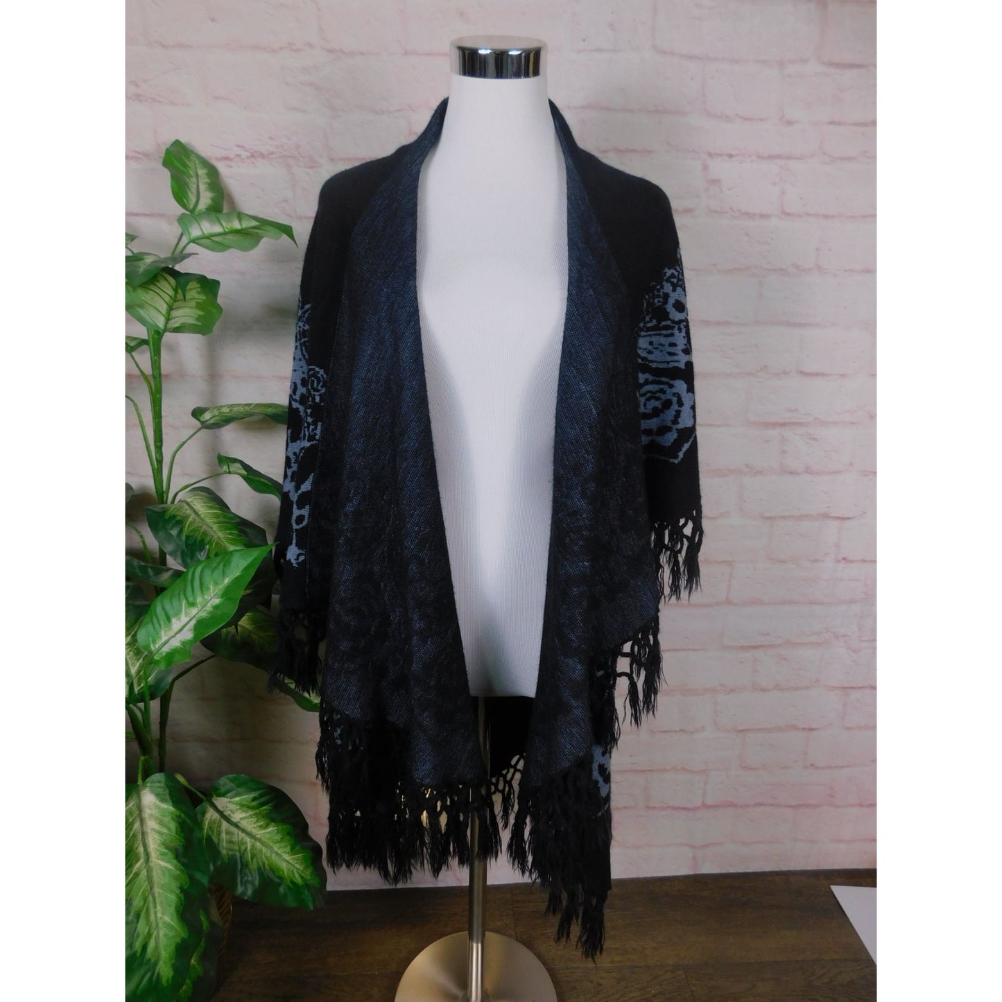Black Fringe Knit Wrap Shawl OS Boho Gothic Witchy Elegant Layering