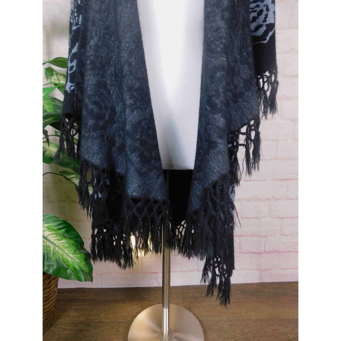 Black Fringe Knit Wrap Shawl OS Boho Gothic Witchy Elegant Layering