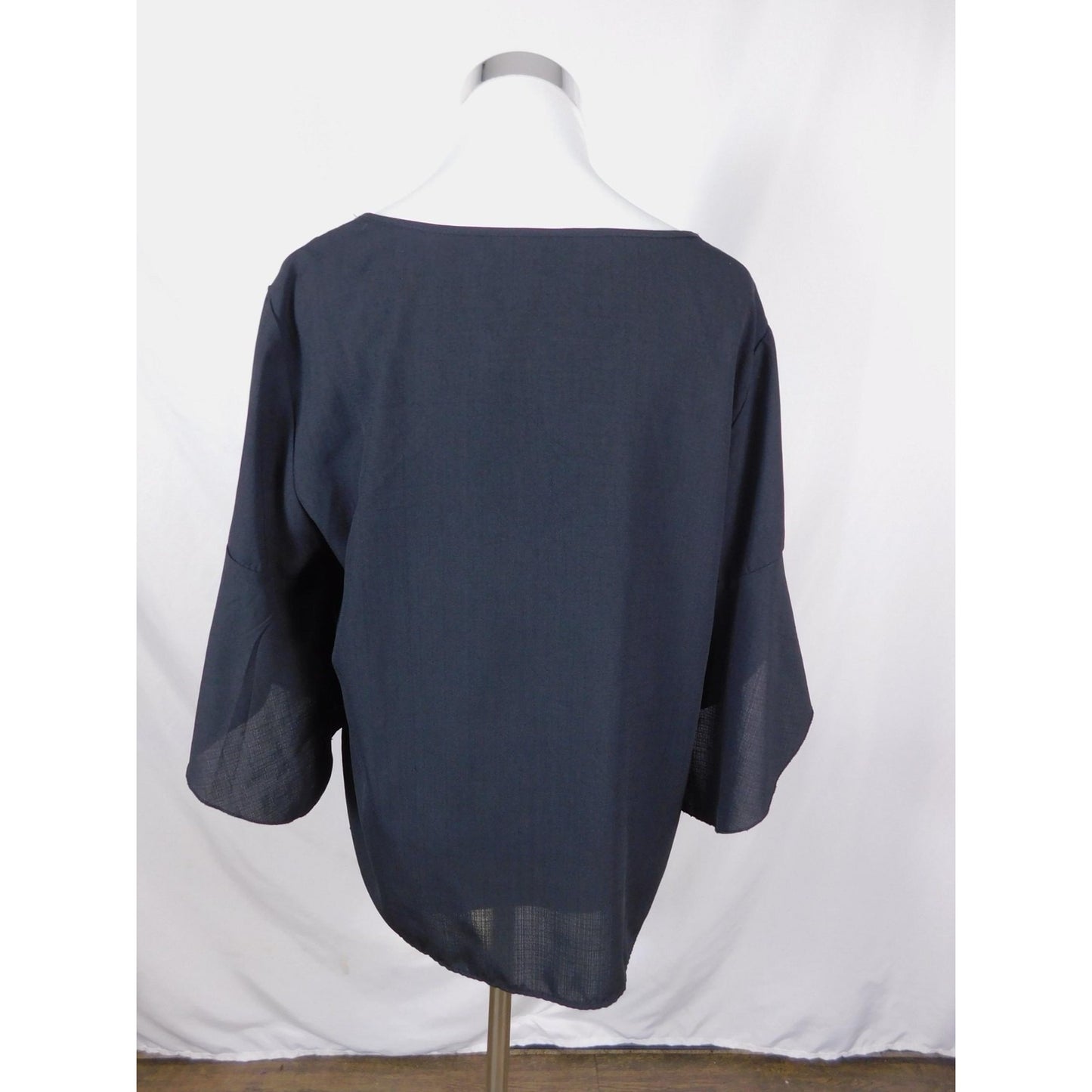 SHEIN Blk Bell Sleeve Blouse XL - Ruffle Scoop - Excellent - Witchcore Ethereal