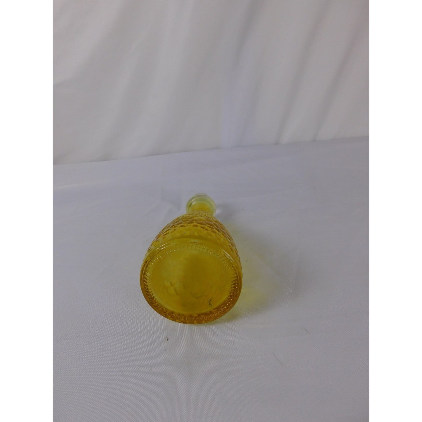 Vintage Yellow Glass Decanter Honeycomb Texture With Faceted Stopper Barware