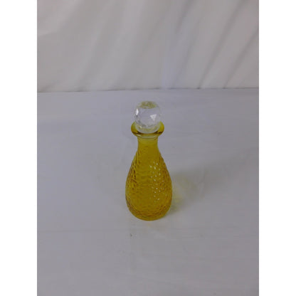 Vintage Yellow Glass Decanter Honeycomb Texture With Faceted Stopper Barware
