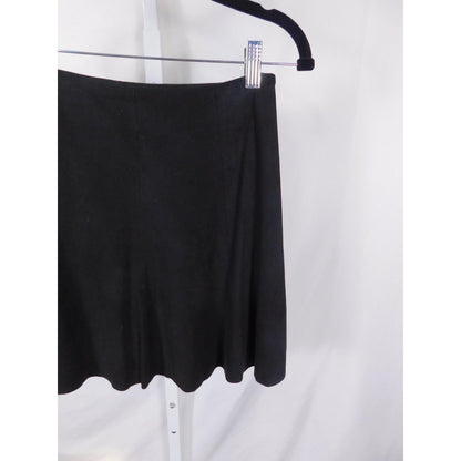 BB Dakota Black Faux Suede A-Line Mini Skirt 0 - Side Zip Stretch - Excellent