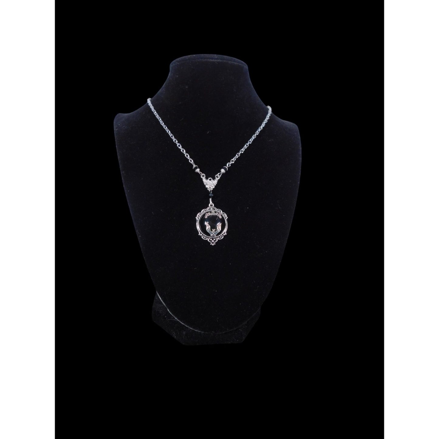 Gothic Bat Cameo Necklace Silver Black Victorian Witchcore Vampirecore NEW