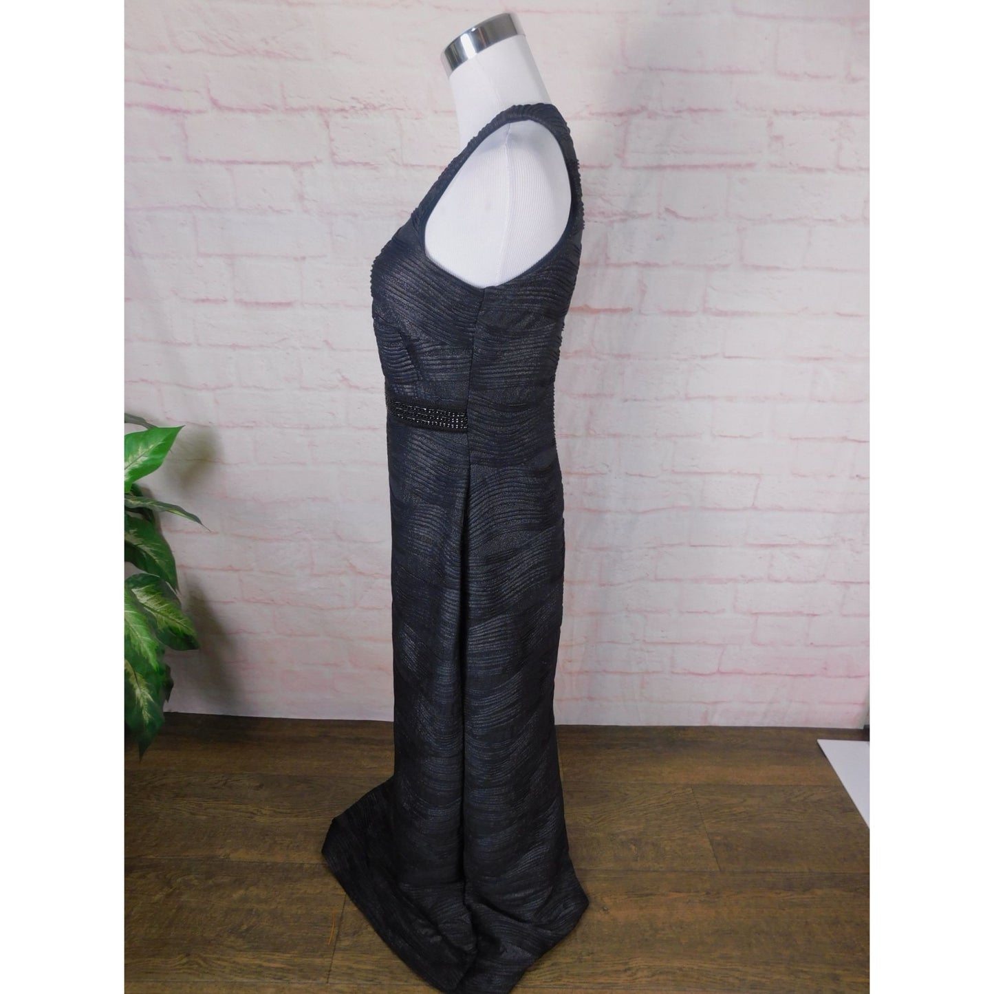 Scarlett Black Textured Gown 6 Beaded Waist Keyhole