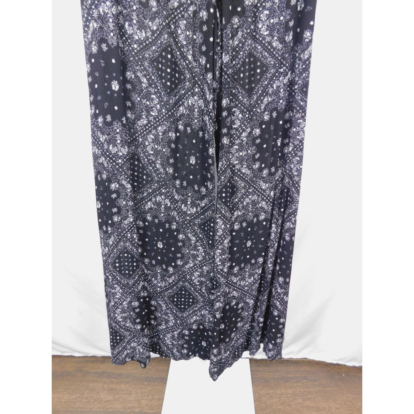 No Boundaries Small Black Paisley Palazzo Pants Boho Witch