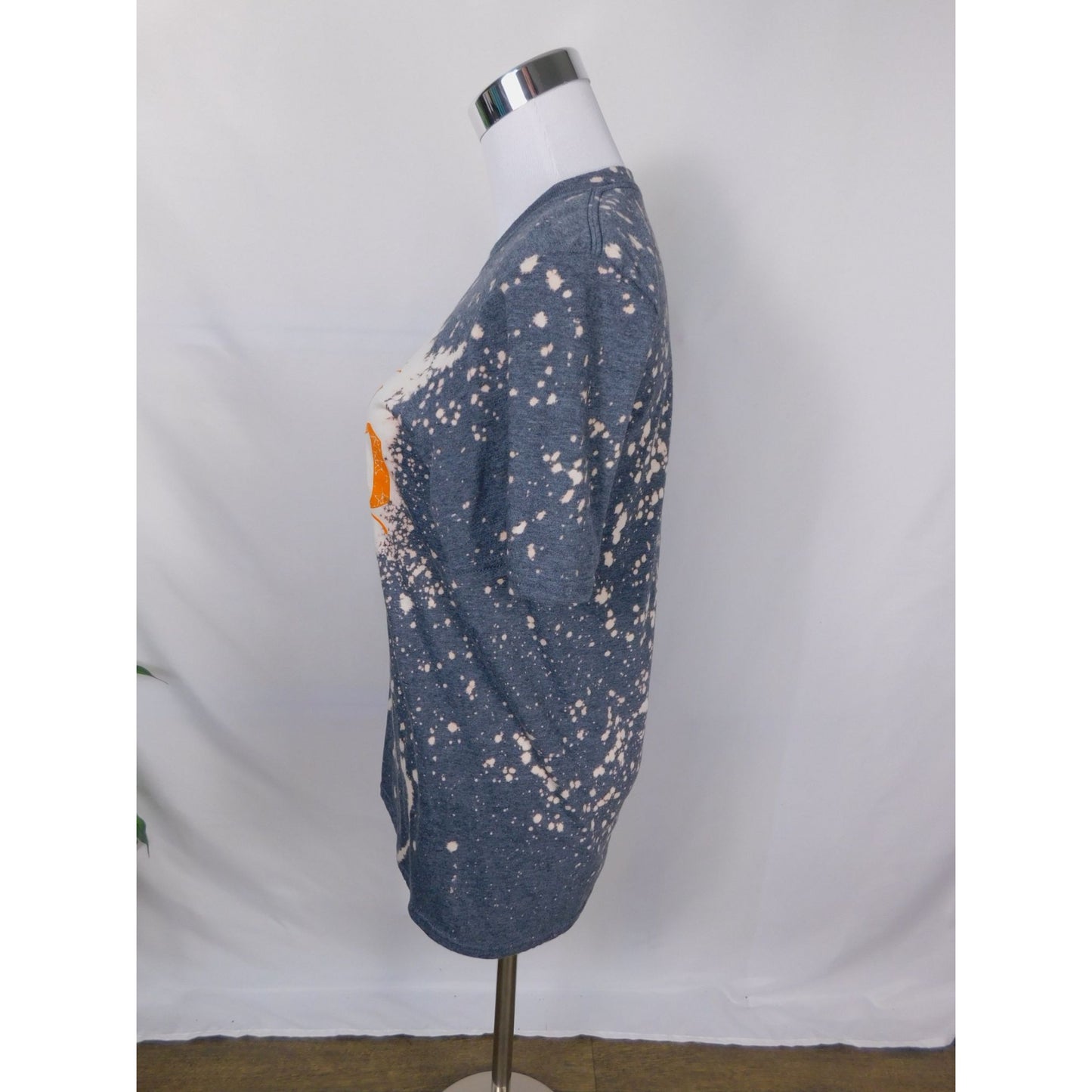 Resting Witch Face Tee – Bleach Dye Gildan Cotton – Size S – Excellent Condition