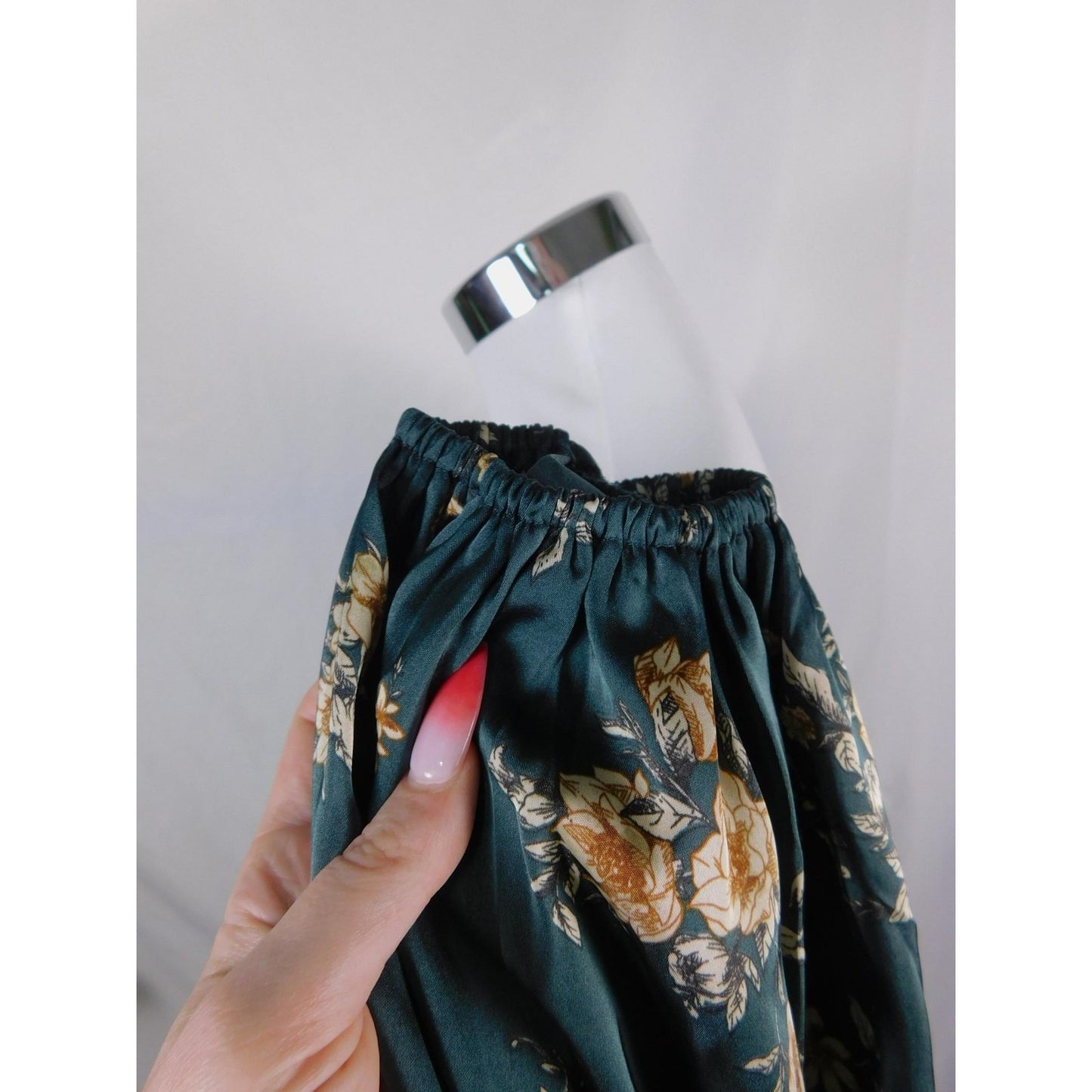 Altar'd State Blouse Womens Large Green Floral Tie Back Long Sleeve Delinca