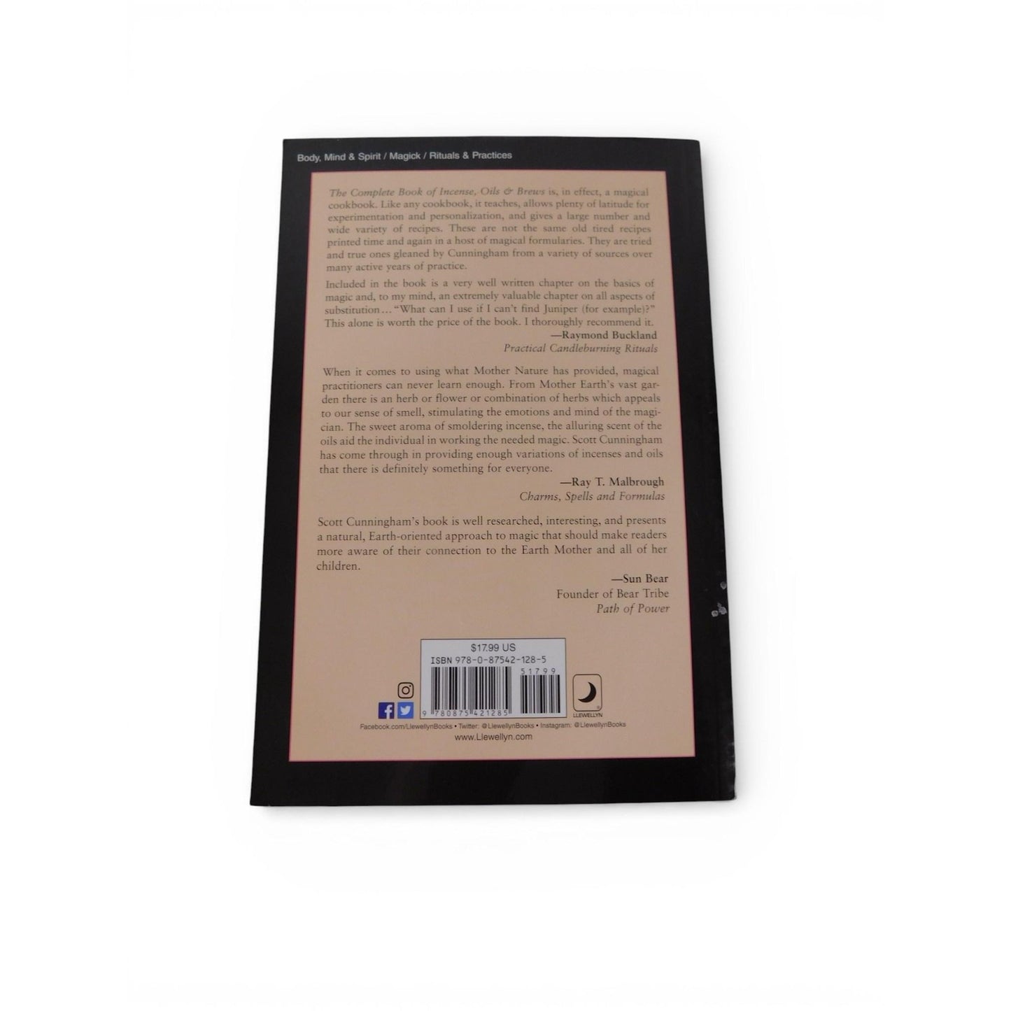 Complete Book Of Incense, Oils & Brews Scott Cunningham PB Magick Llewellyn