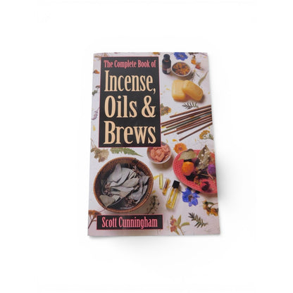 Complete Book Of Incense, Oils & Brews Scott Cunningham PB Magick Llewellyn